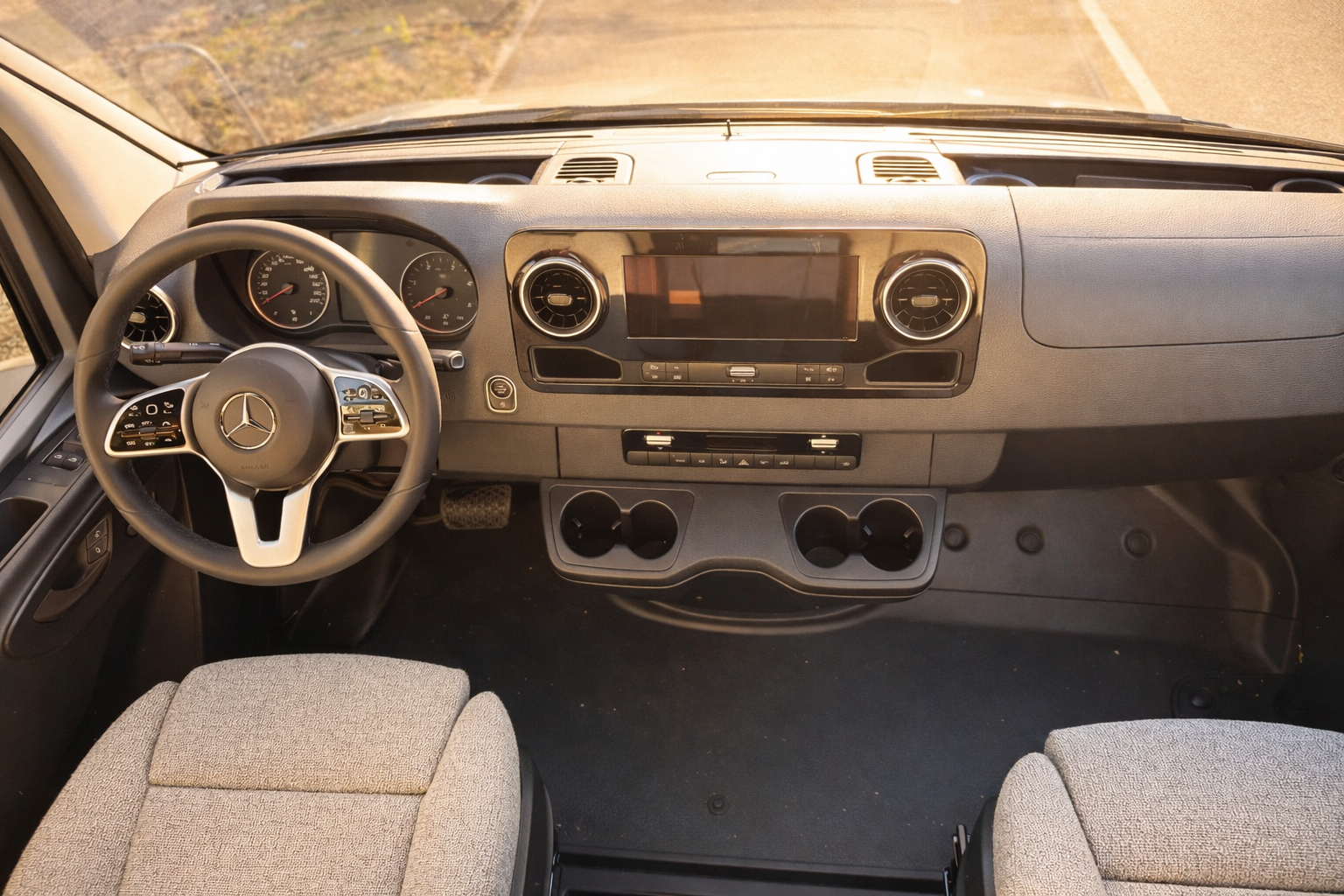 Mercedes-Benz Cockpit Armaturenbrett